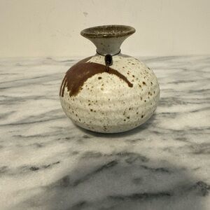 Ballon vase Speckled glaze studio art signed MCM design